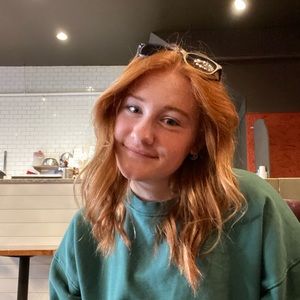 Meet your Posher, Ella